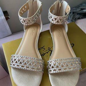 Dressy sparkling flats